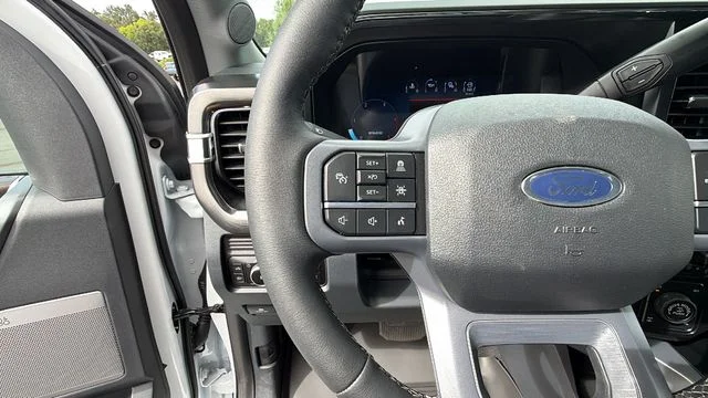New 2026 Oxford White Ford F-250® Lariat® image 66