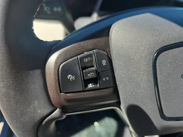 Used 2023 Blue Ford Premium image 18