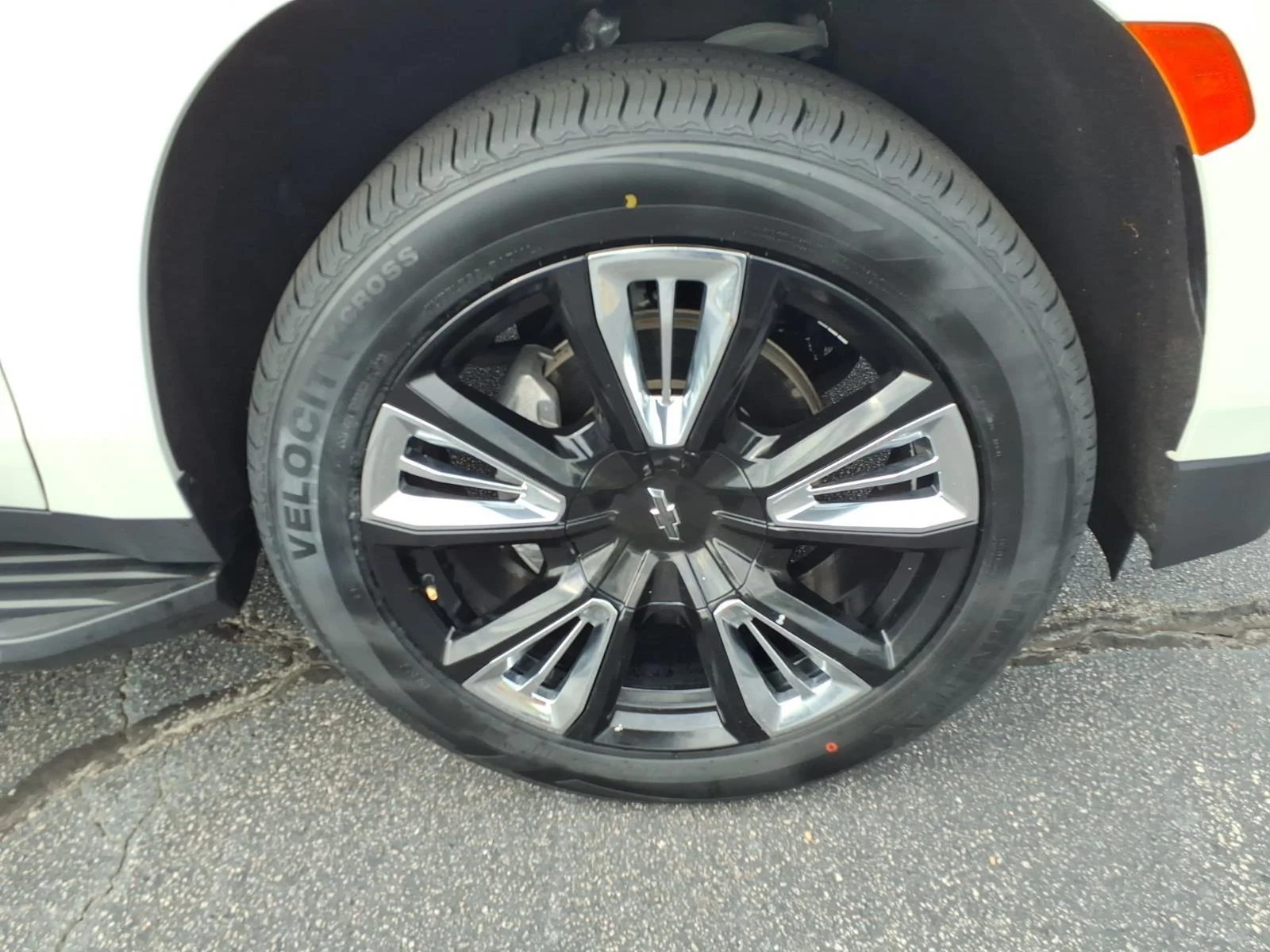 Used 2023 Summit White Chevrolet Premier image 18
