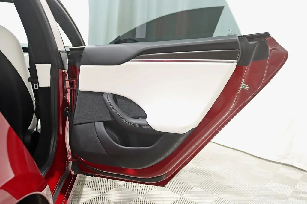 Used 2023 Red Tesla Plaid image 39