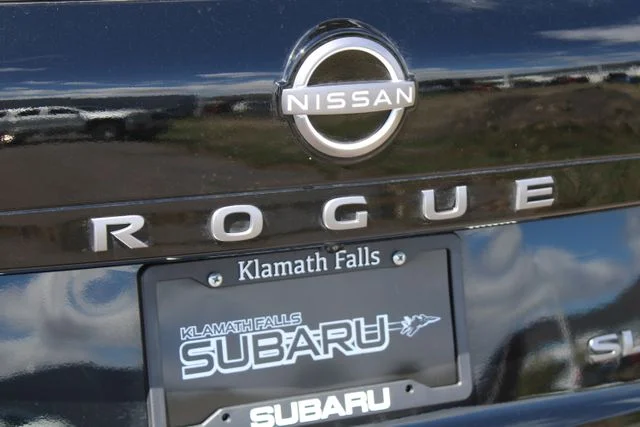 Used 2024 Black Nissan SL image 10