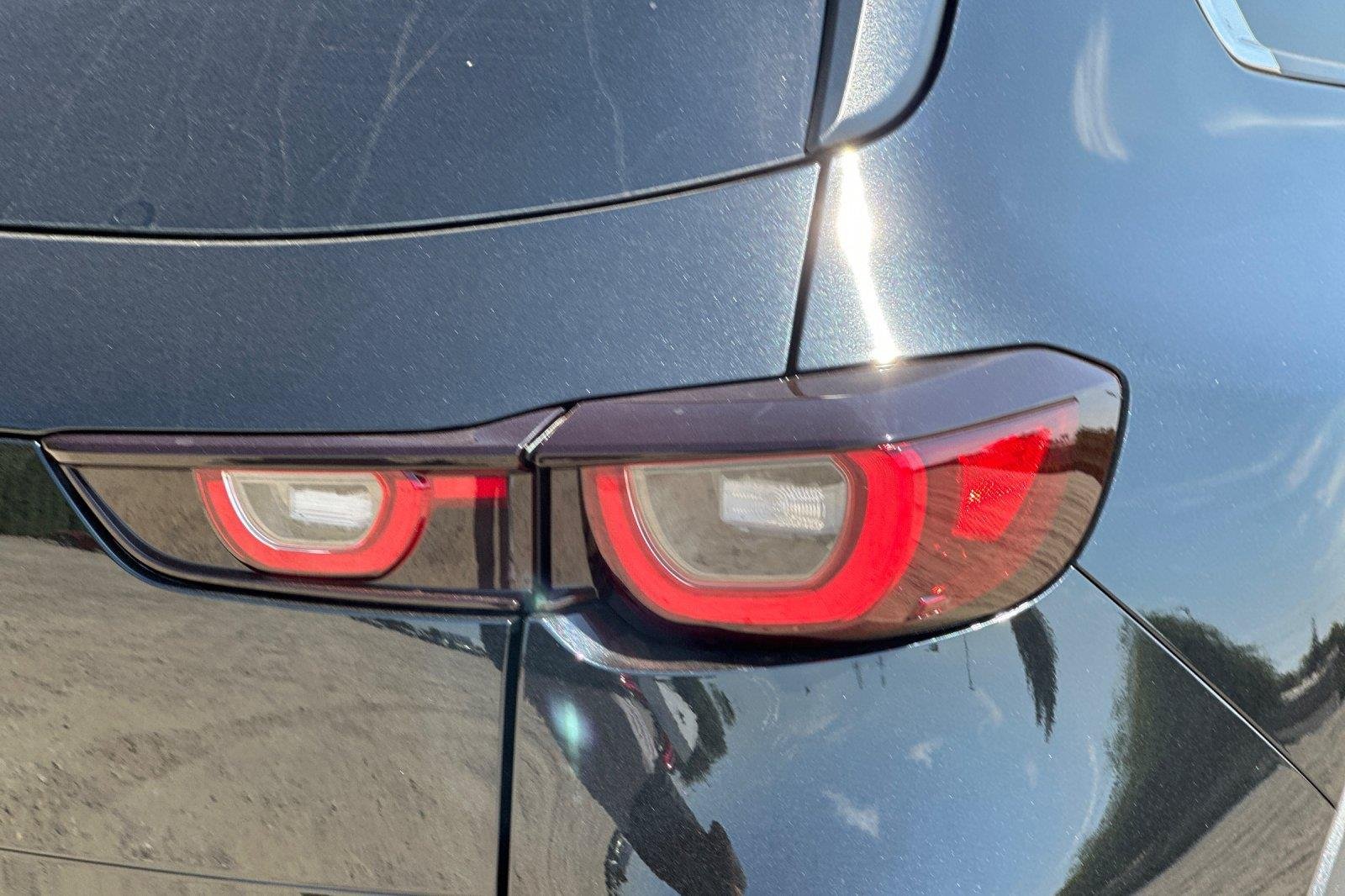 New 2026 Jet Black Mica Mazda 2.5 S Preferred image 32