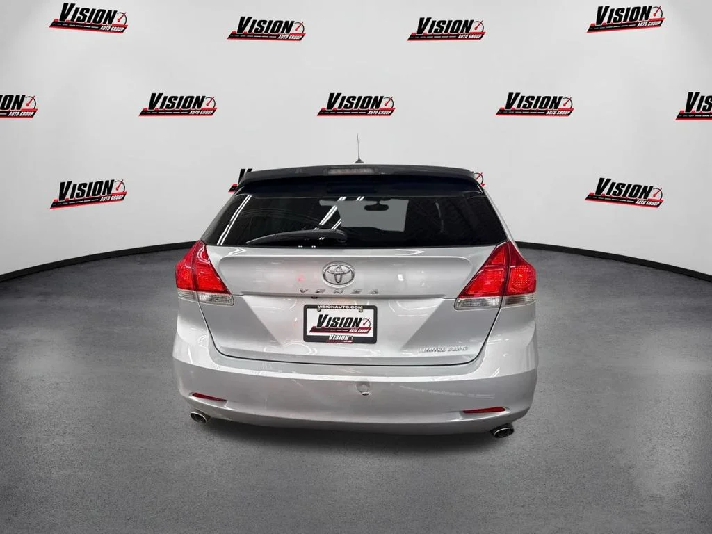 Used 2012 Silver Toyota Limited image 6