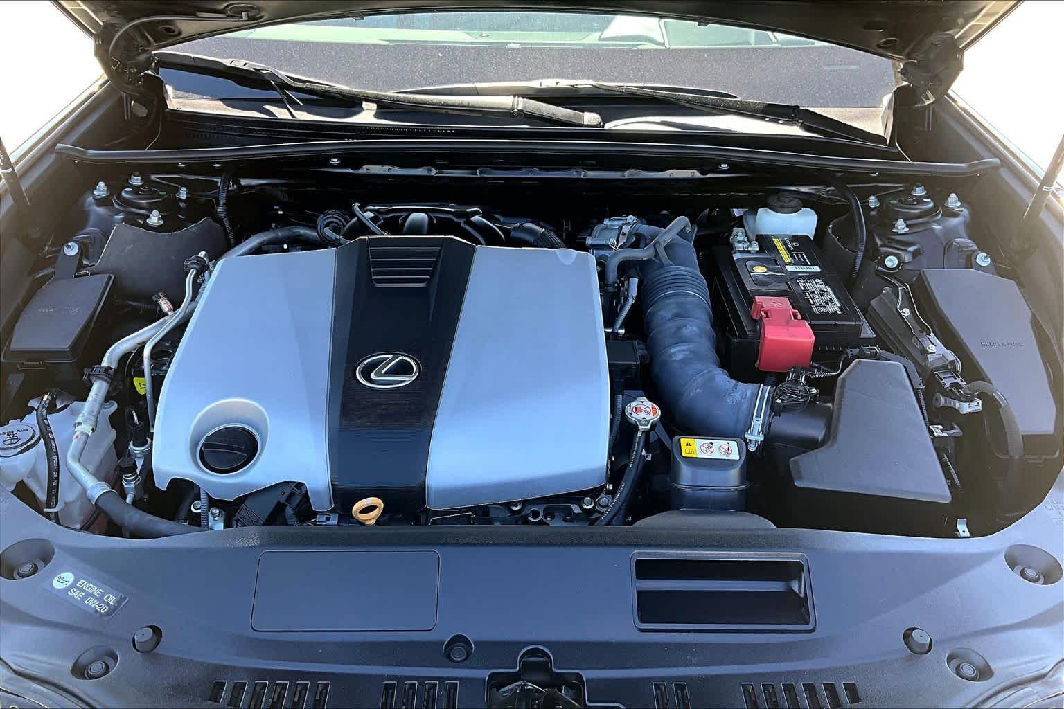 Used 2024 Obsidian Lexus F SPORT Handling image 30