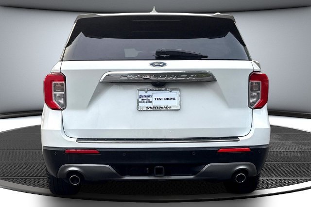 Used 2020 White Ford Limited image 6