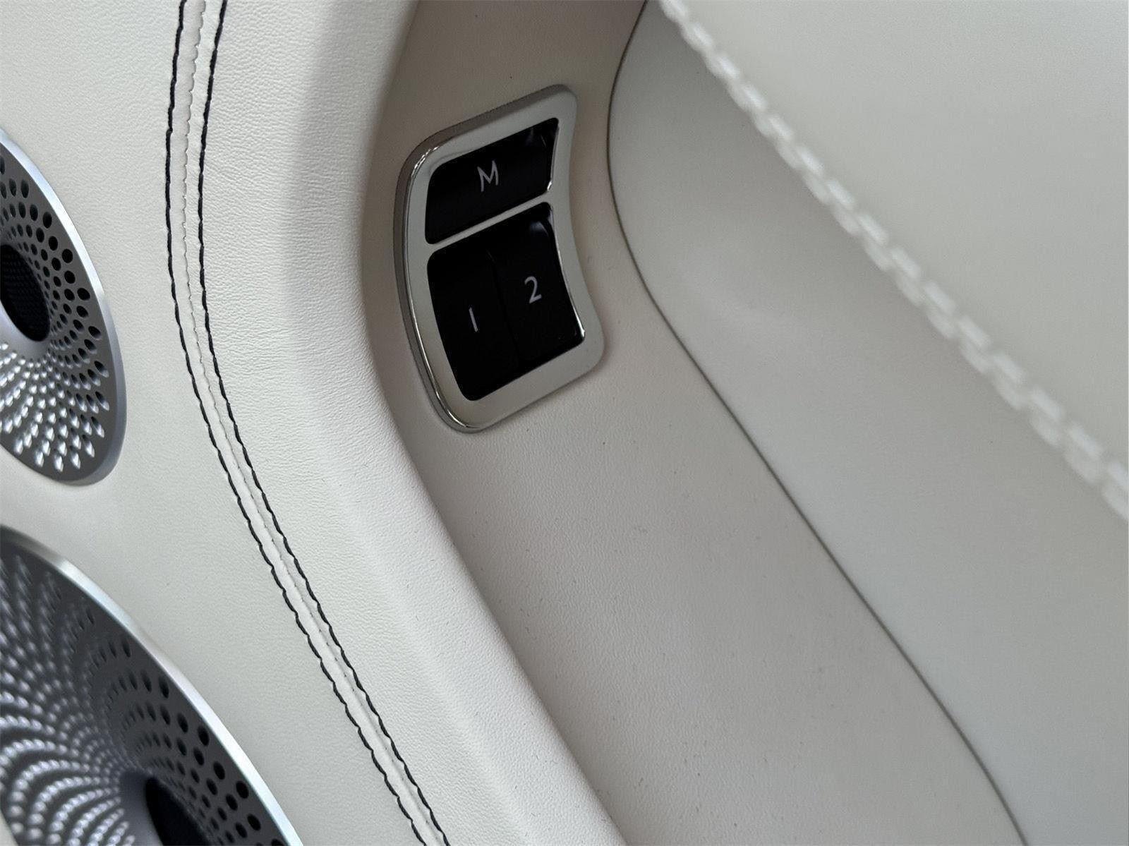 2026 Bentley Continental GTC Base - Photo 27
