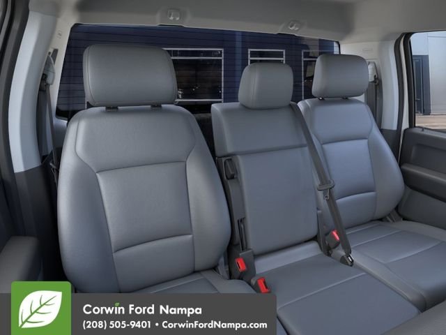 2025 Ford F-600 Super Duty Chassis Cab XL - Photo 10