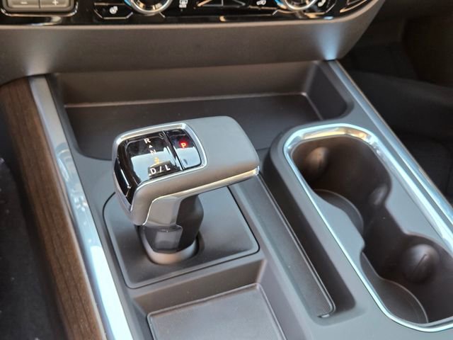 2026 Chevrolet Silverado 1500 High Country - Photo 14