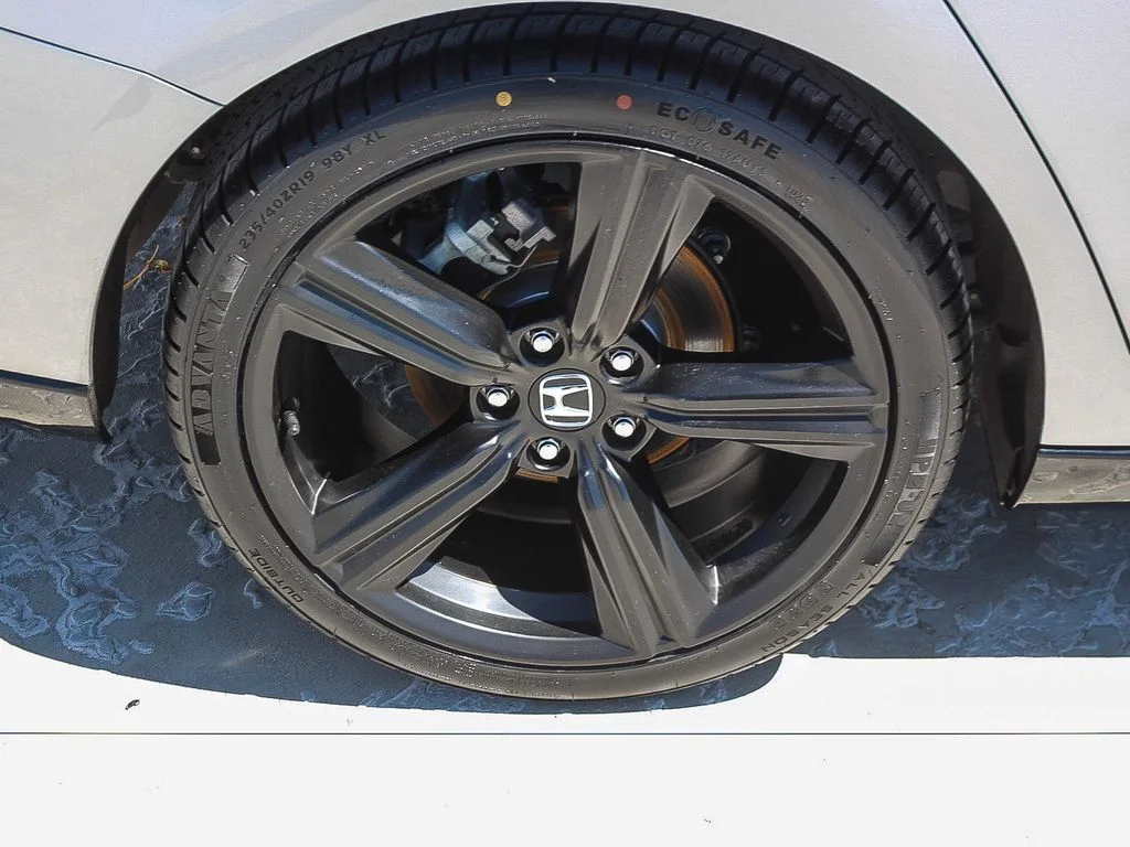 2023 Honda Accord Hybrid Sport-L - Photo 9