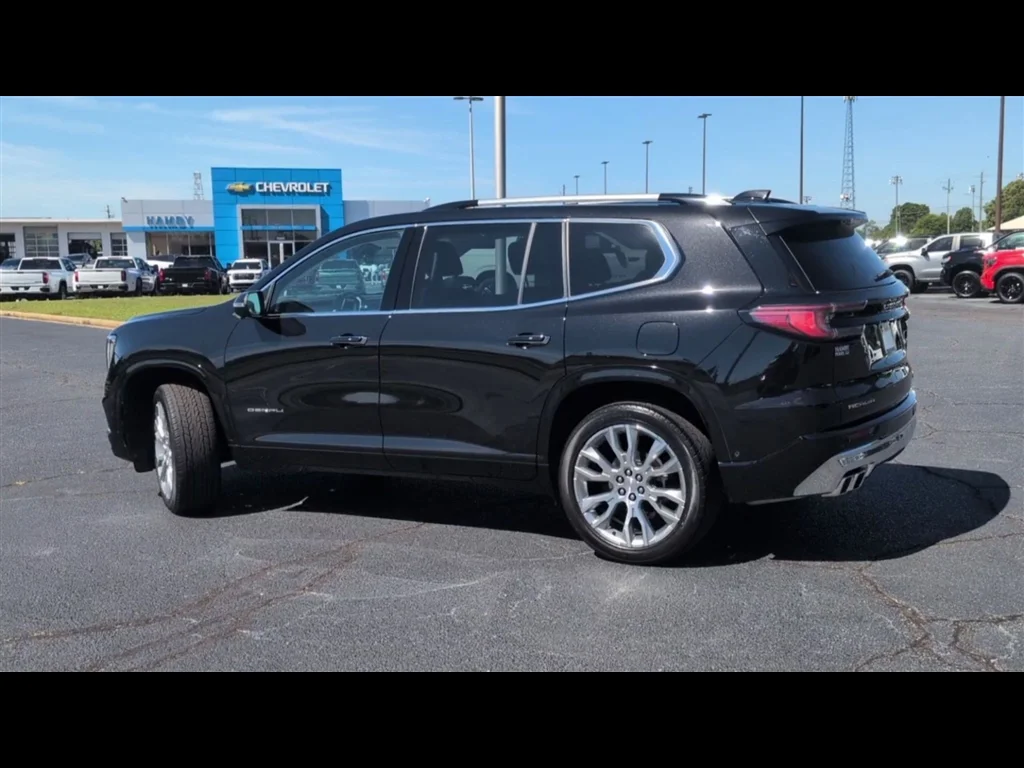 Used 2024 Ebony Twilight Metallic GMC Denali image 6