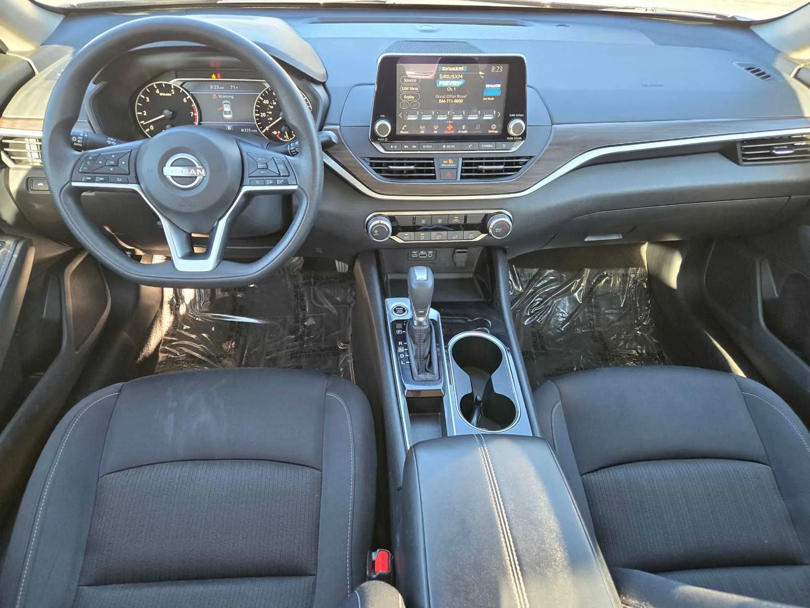 Used 2024  Nissan 2.5 SV image 9