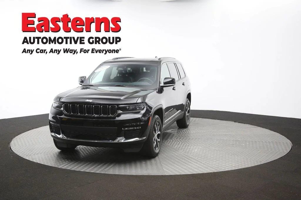Used 2024 Black Jeep Limited image 56