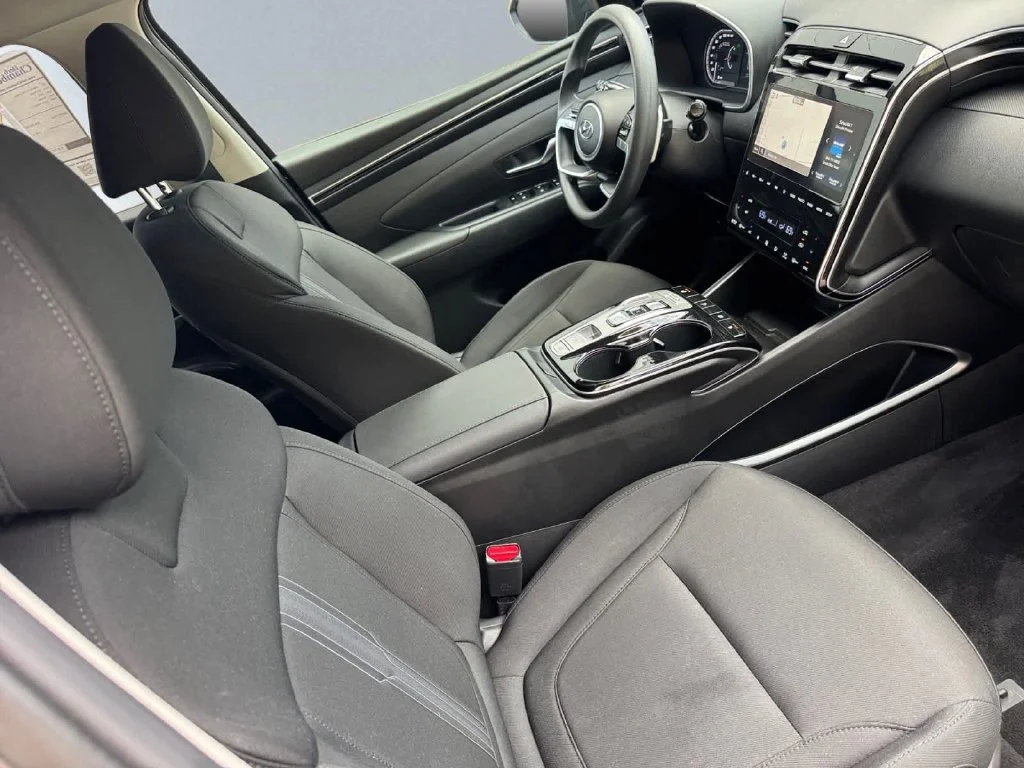 Used 2024 Black Hyundai Blue image 20