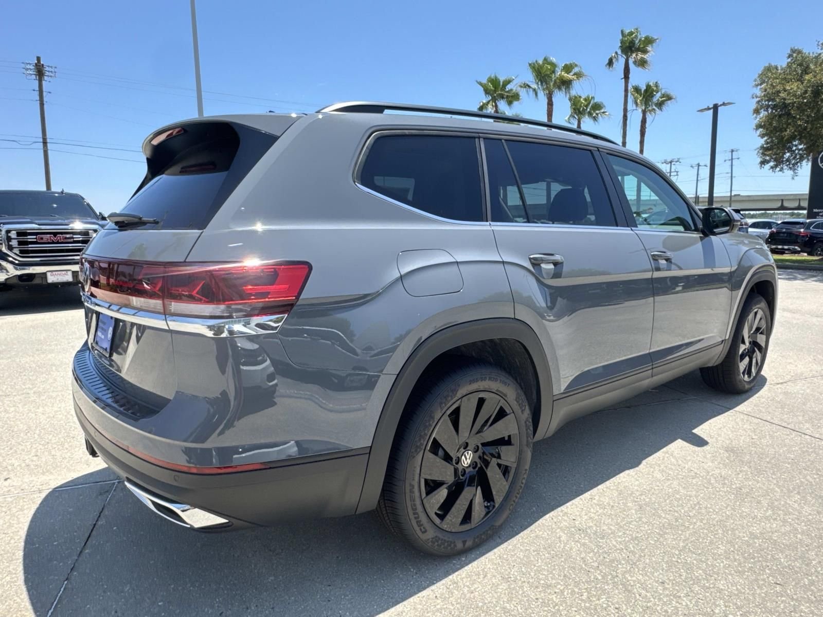New 2026 Gray Volkswagen 2.0T SE w/Technology image 4