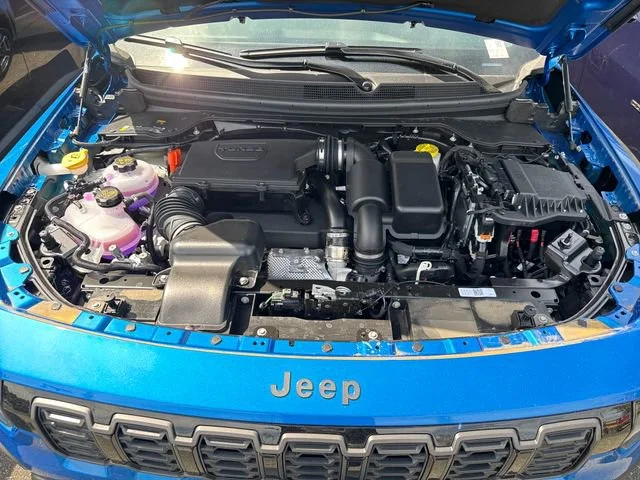 New 2026 Hydro Blue Pearlcoat Jeep Laredo image 28