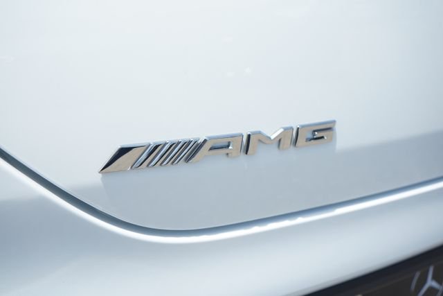 New 2026 MANUFAKTUR Moonlight White Metallic Mercedes-Benz AMG® GLE 53 4MATIC+ Coupe image 14