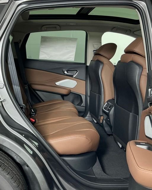 New 2026 Liquid Carbon Metallic Acura Technology Package image 25