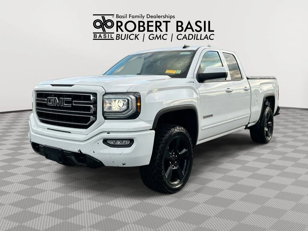 2019 GMC Sierra 4WD Double Cab Standard Box's photo