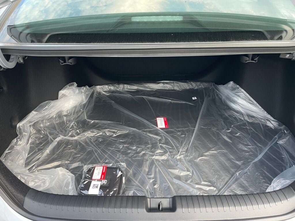 New 2026 Solar Silver Metallic Honda LX image 17