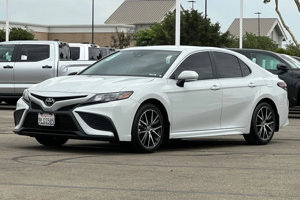 Certified Used 2024 White Toyota SE image 10