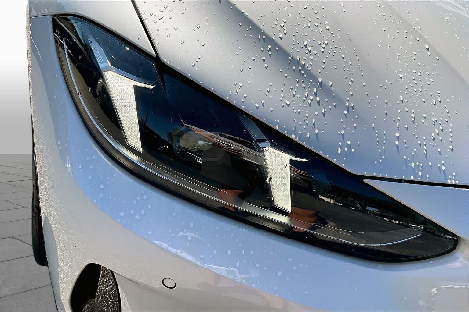 Used 2026 Mineral White Metallic BMW 430i image 27