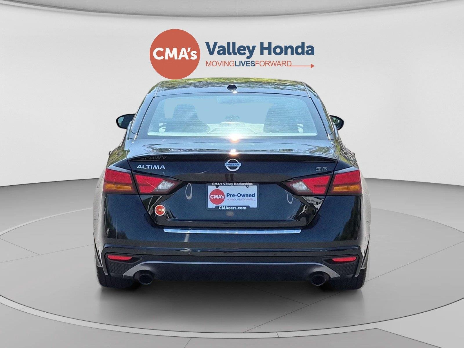 Used 2020 Super Black Nissan 2.5 SR image 4