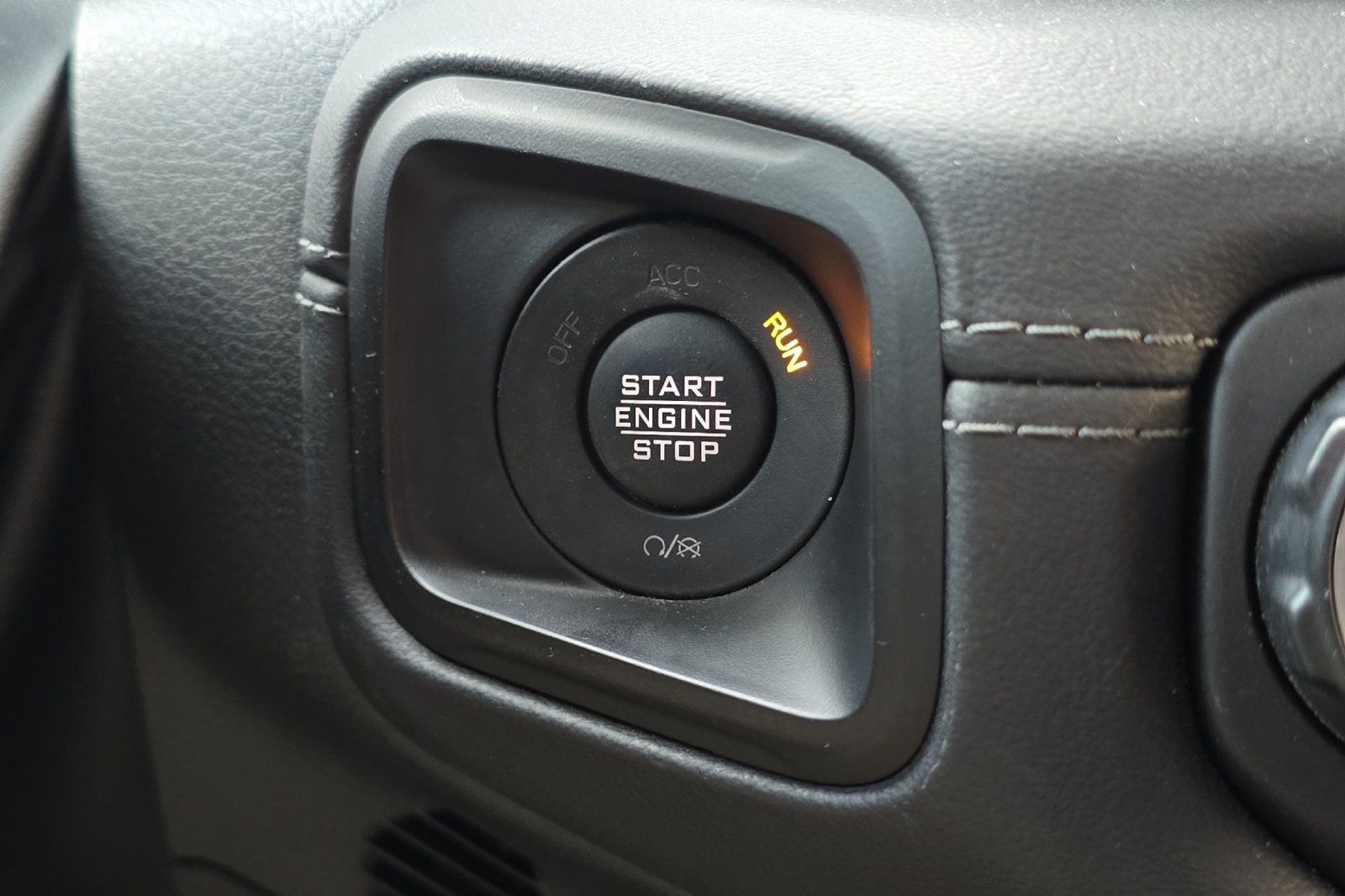 Used 2024 Black Clearcoat Jeep Sahara image 21