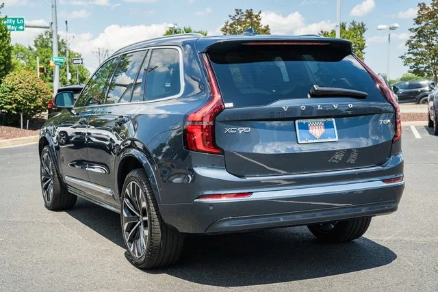 Used 2025 Denim Blue Volvo Ultra image 5