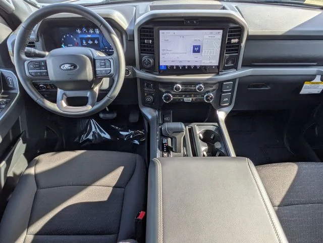 New 2026 Agate Black Metallic Ford XLT image 15