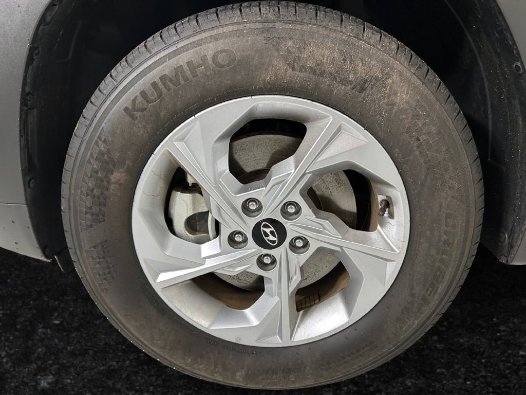 Used 2024 Gray Hyundai SEL image 25