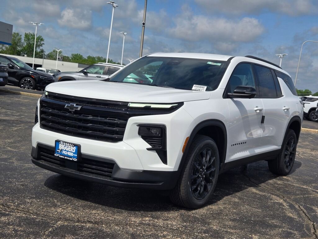 New 2026 Summit White Chevrolet LT image 3