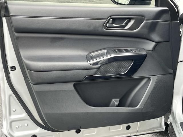 Used 2025 Silver Nissan SV image 26