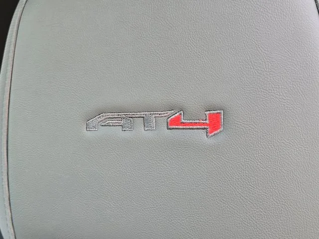 2026 GMC Acadia AT4 - Photo 13