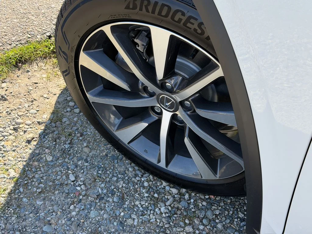 New 2026 Platinum White Acura Technology Package image 10