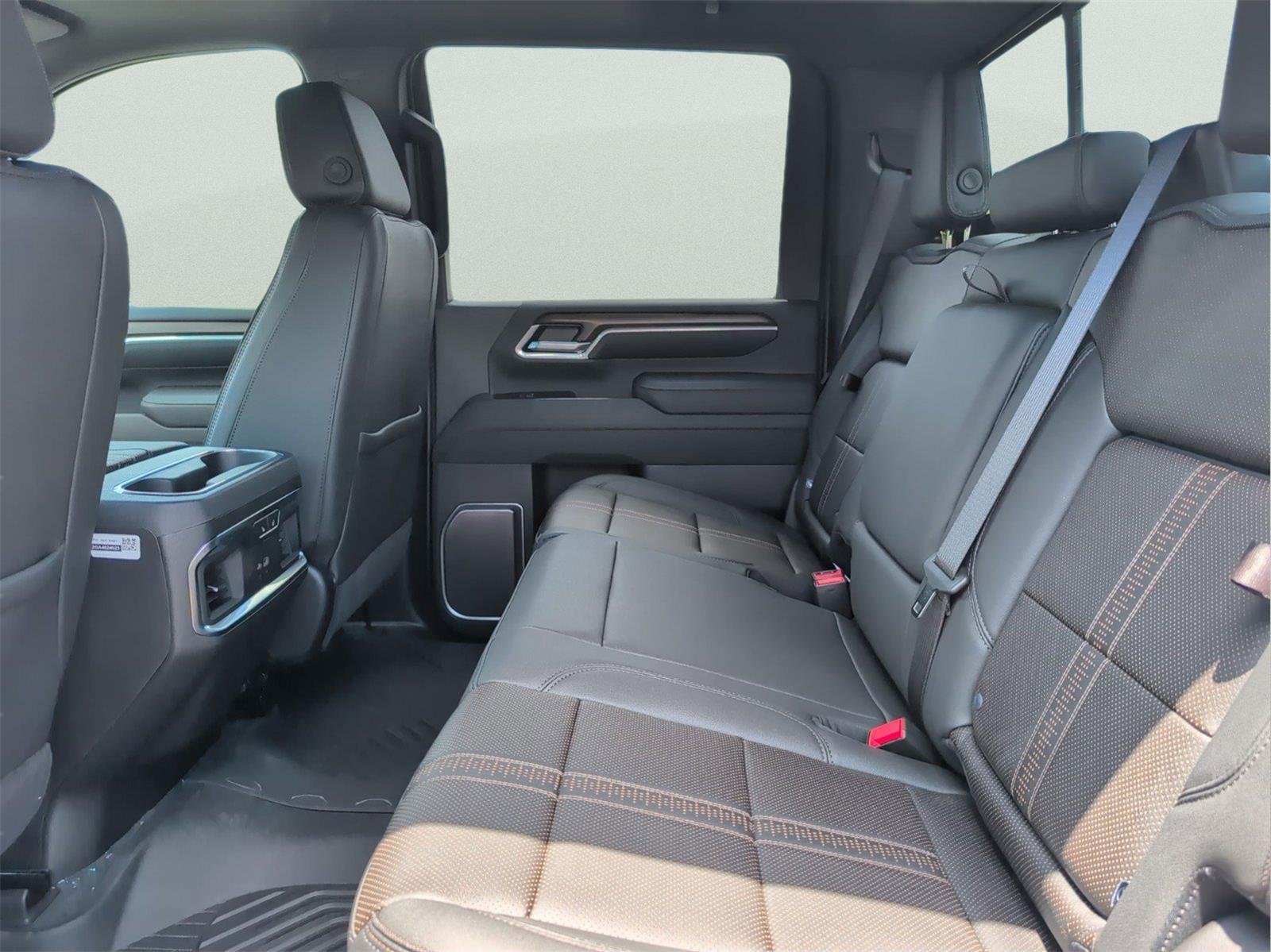 New 2026 Polar White Tricoat Chevrolet High Country image 35