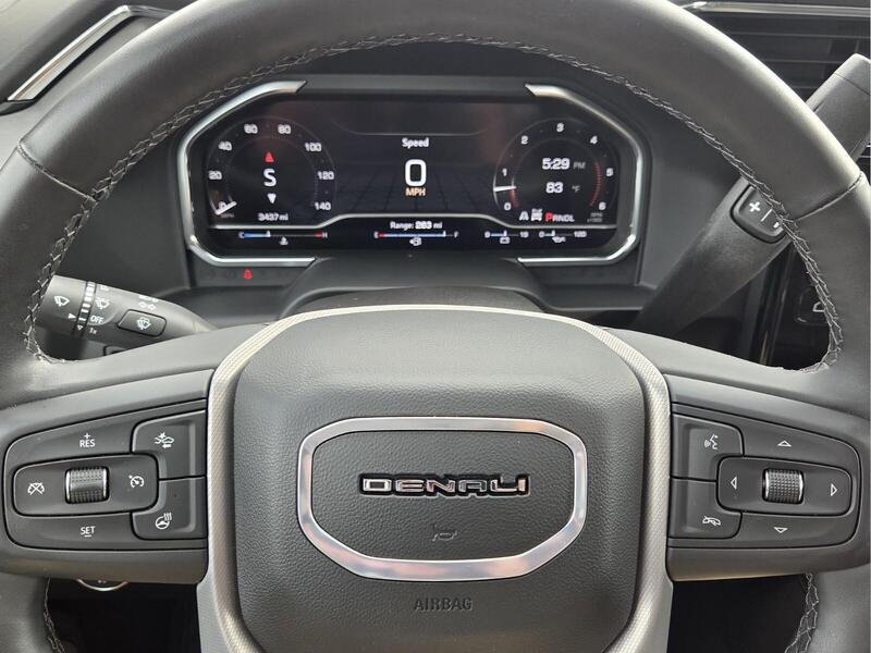 Used 2025 Sterling Metallic GMC 4WD CREW CAB 159" DENALI image 32