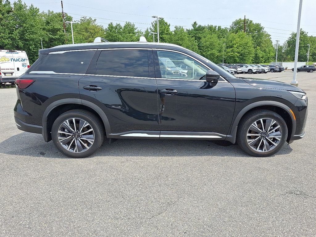 2026 INFINITI QX60 LUXE - Photo 8
