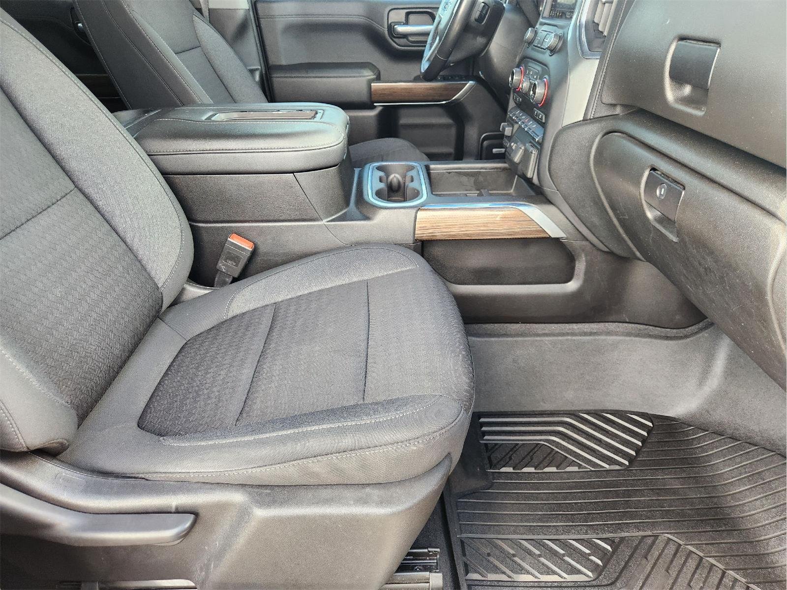 2021 Chevrolet Silverado 1500 photo 14 of 33