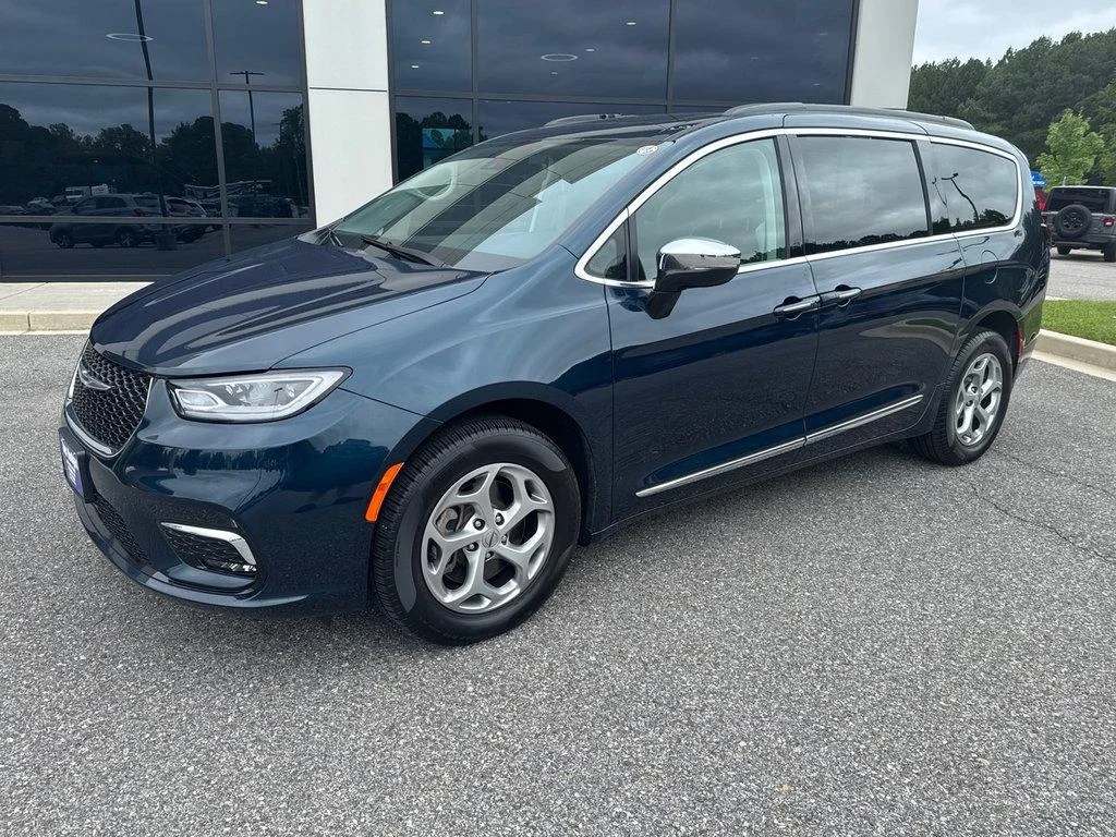 2023 Chrysler Pacifica