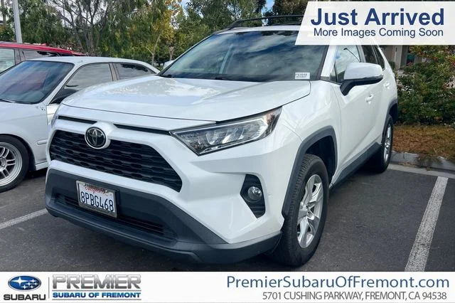 Used 2019 White Toyota XLE image 1