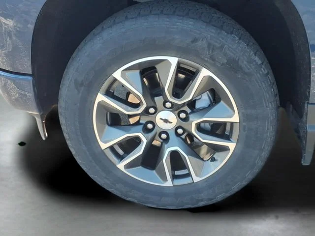 Certified Used 2022 Blue Chevrolet RST image 17