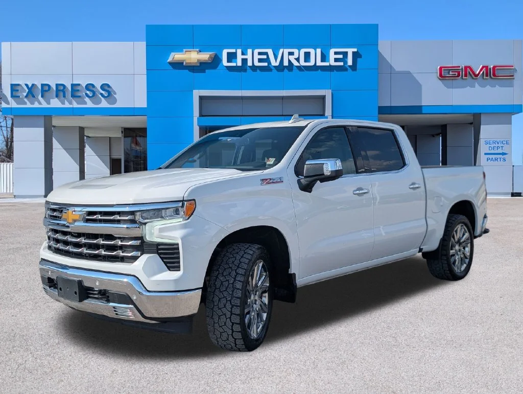 Used 2023 White Chevrolet LTZ image 7