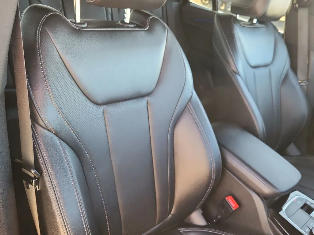 Used 2023 Black BMW xDrive30i image 18