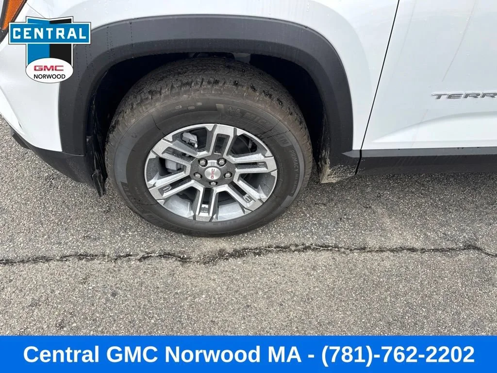 New 2027 Summit White GMC Elevation image 10