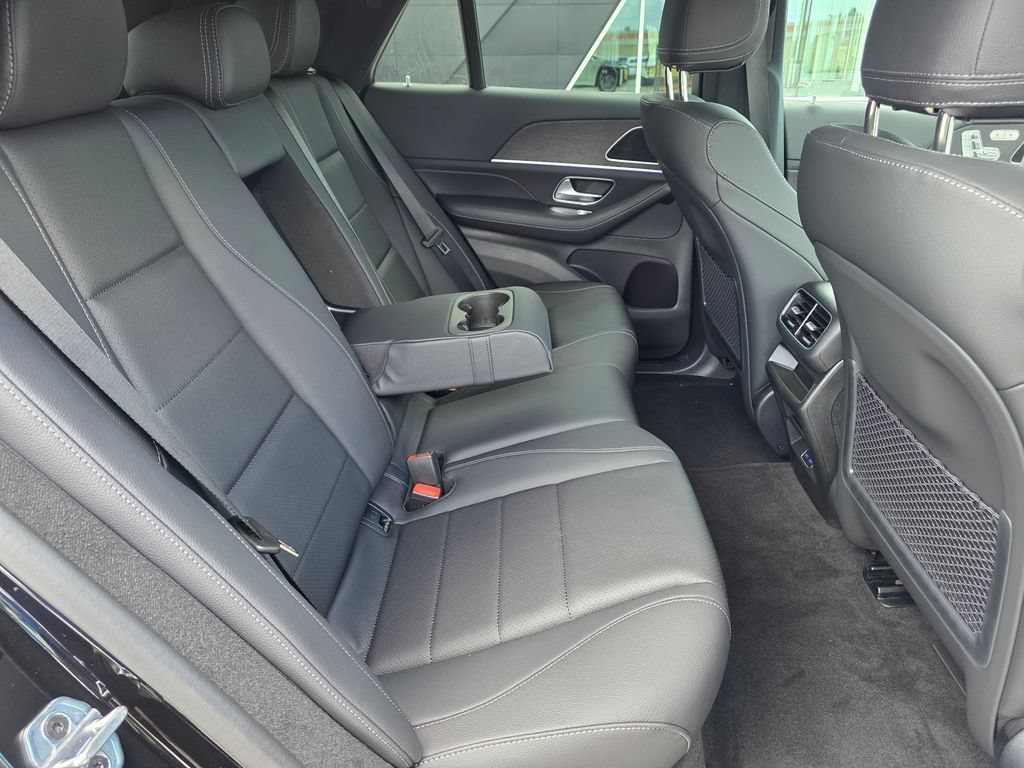 New 2026 Obsidian Black Metallic Mercedes-Benz GLE 450 image 45