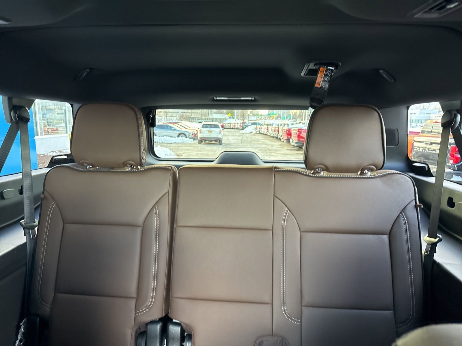 New 2026 Dark Ash Metallic Chevrolet High Country Deluxe with 24in Wheels - Panoramic Sunroof - Super Cruise - Technology & Entertainment image 14