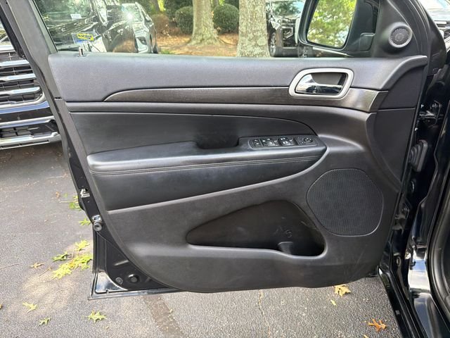 Used 2018 Black Jeep Altitude image 10