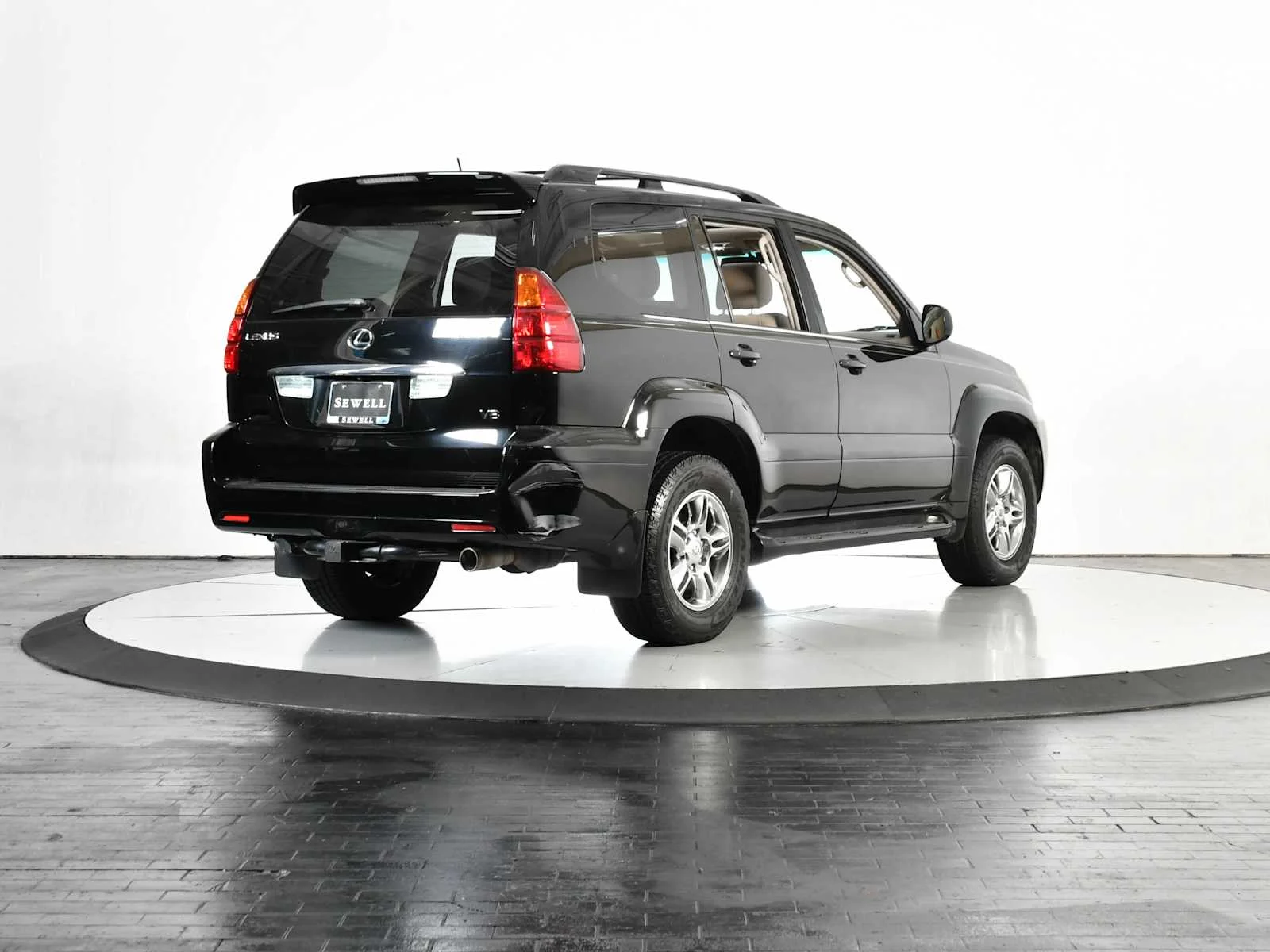Used 2007 Black Onyx Lexus  image 7