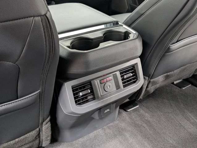 New 2026 Oxford White Ford F-250® Lariat® image 62