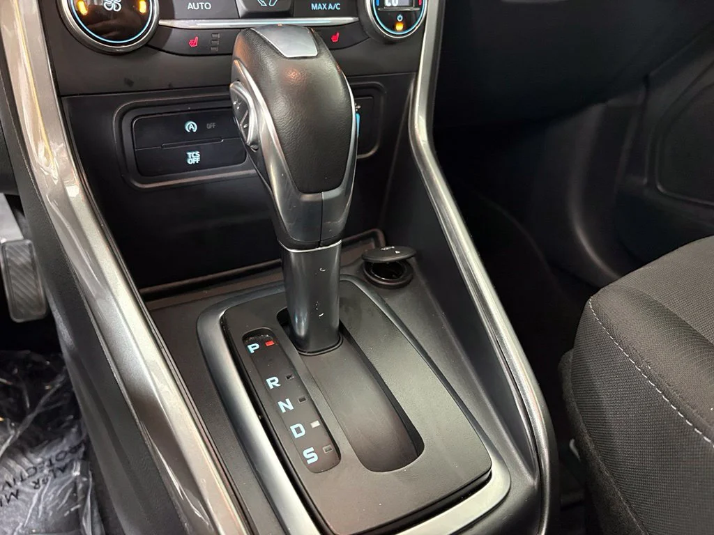 Used 2020 White Ford SE image 37